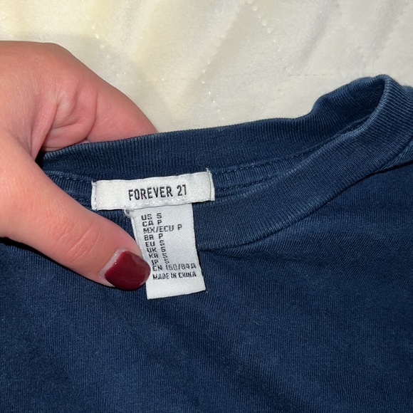 Forever 21 Long Sleeve Crop Top - Picture 4 of 4